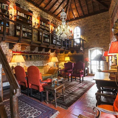 Torre De Maneys Гостевой дом 3*