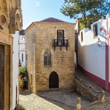 Guest house Torre De Maneys Obidos