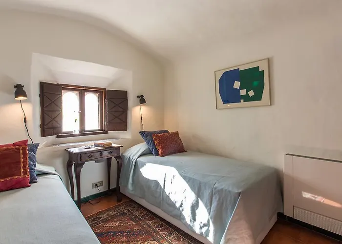 Torre De Maneys Gasthof Óbidos