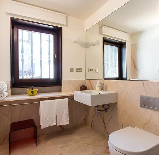 Torre De Maneys Óbidos